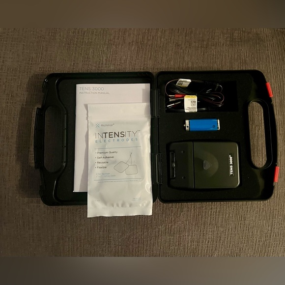 TENS 3000 portable TENS Stimulator - Pain Relief - Picture 5 of 5